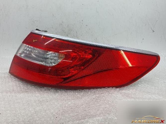 Hyundai Granzer 2015 — фонарь задний правый (комбинированный) 92404-3V0