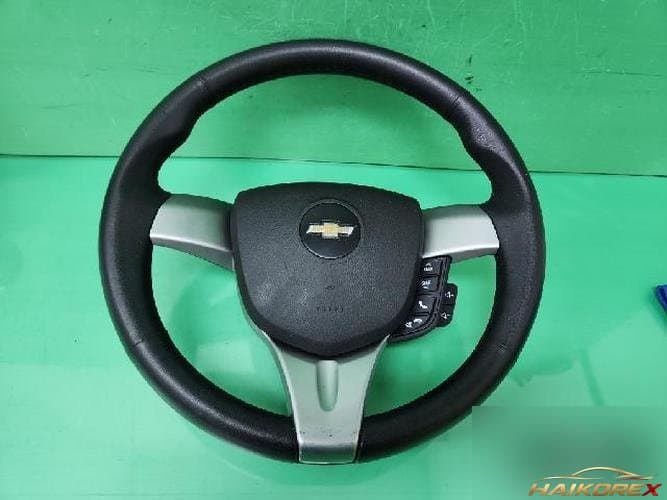 Chevrolet Spark 2014 — руль 1