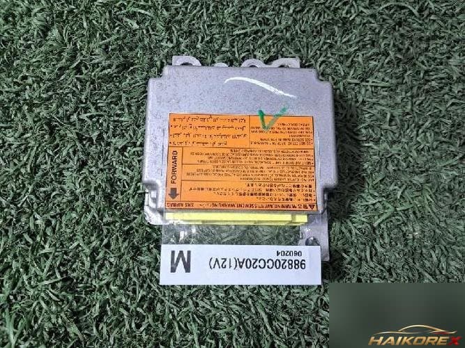 Nissan Juke 2006 — прочие детали 98820CC20A