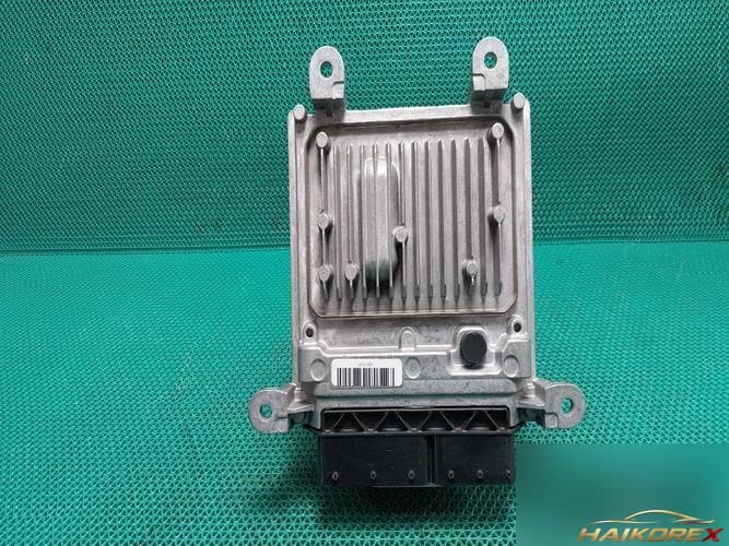 Mercedes-Benz E-класс 2016 — блок управления двигателя ECU A6519000503