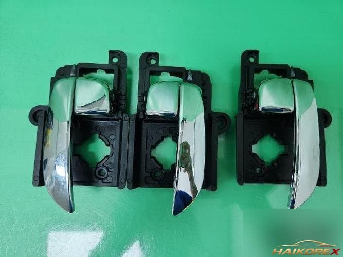 Hyundai Avante 2010 — дверной замок (кэтч) 3