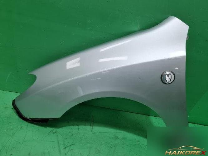 Hyundai Avante 2010 — крыло левое