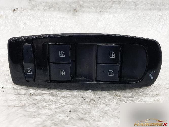 Renault QM5 2011 — переключатель стеклоподъемника передний левый 25401 JY00C