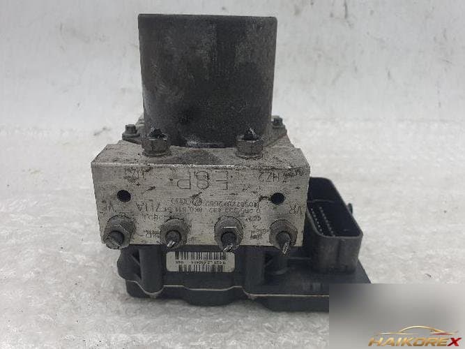 Audi A4 2014 — блок ABS 8K0 907 379 CP