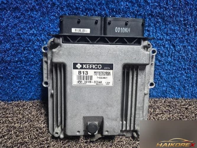 Hyundai Grandeur 2011 — блок управления двигателем ECU 391093CGA0