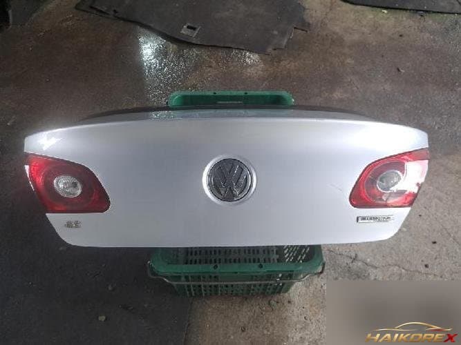 Volkswagen CC 2012 — крышка багажника