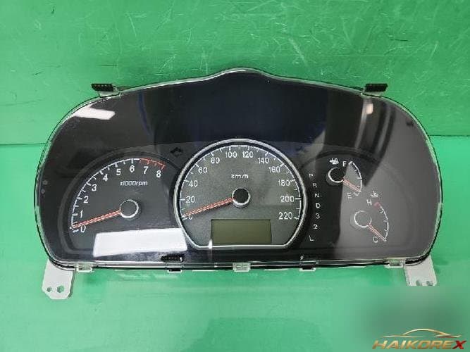 Hyundai Avante 2010 — приборная панель 94003-2H025