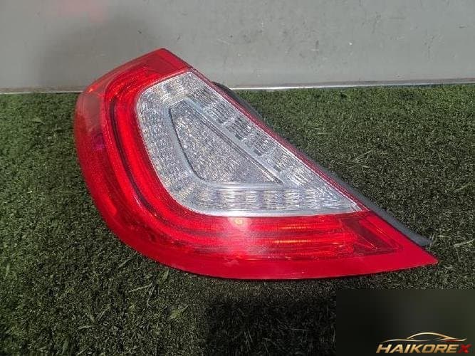 Ford MKS 2013 — комбинированный фонарь задний левый DA53 13B505 AE 1