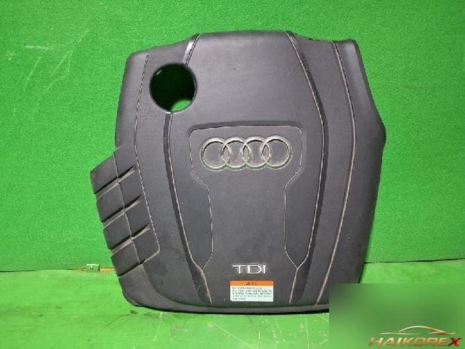 Audi A5 2015 — крышка двигателя 03L103925AB