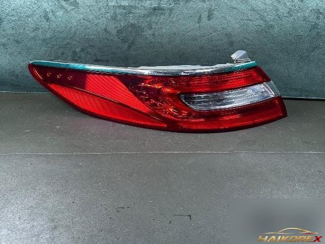 Hyundai Grandeur 2012 — комбинированный фонарь задний левый (водительский) 4