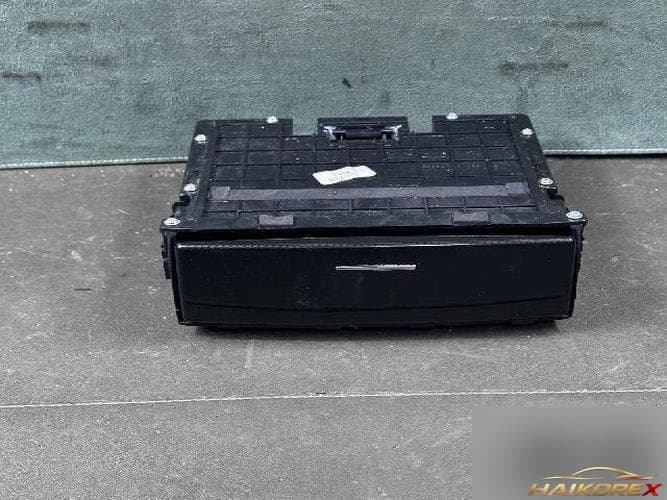 Hyundai Grandeur 2012 — прочая деталь 89990-3V000