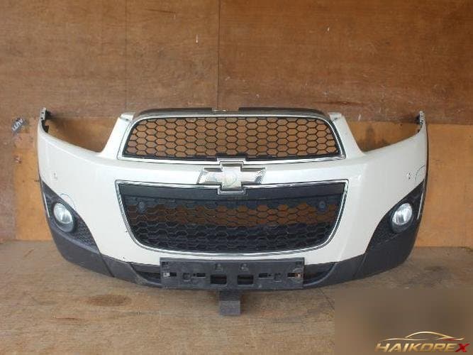 Chevrolet Captiva 2011 — передний бампер