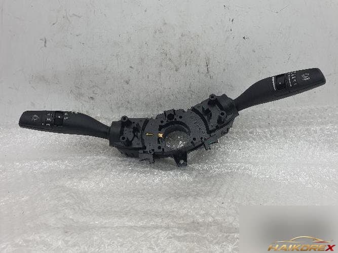 Kia K5 2018 — комбинированный переключатель 299144234-02