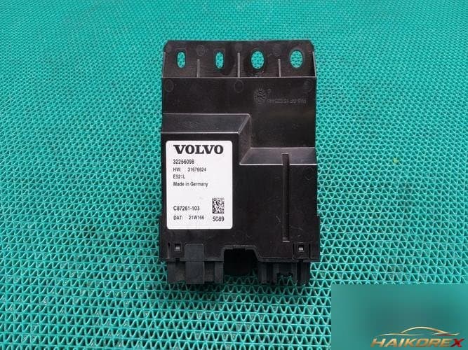 Volvo V60 2021 — модуль (блок) 32256098