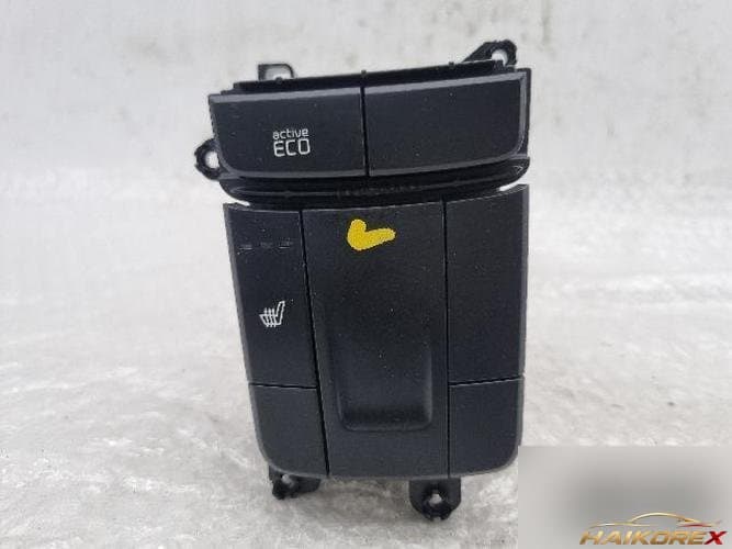 Kia K5 2018 — кнопка/переключатель 93300-D4DG0