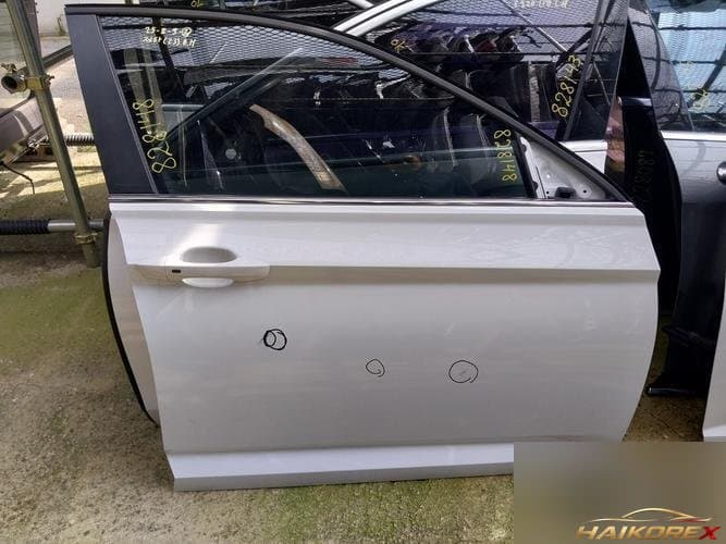 Volkswagen Jetta 2023 — дверь передняя правая