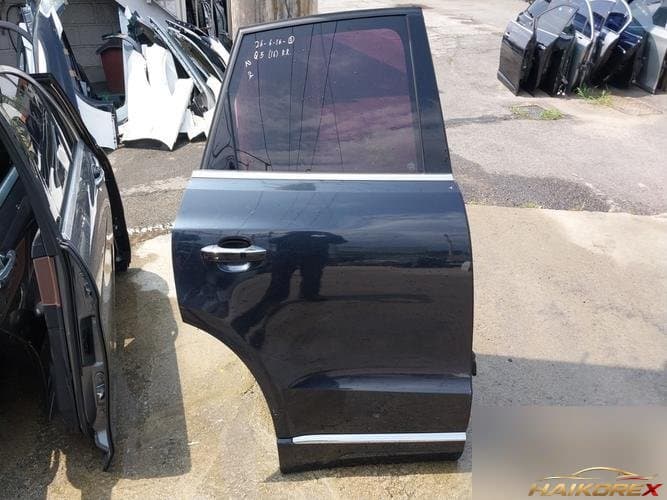 Audi Q5 2016 — дверь задняя правая