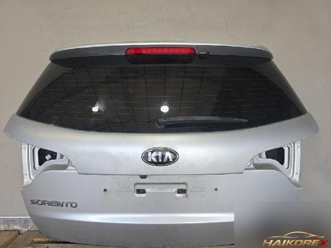 Kia Sorento 2014 — крышка багажника