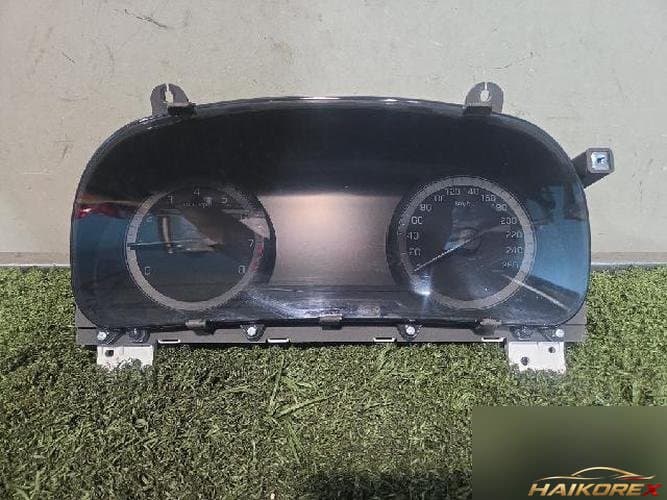 Hyundai Equus 2014 — приборная панель 94015 3N033