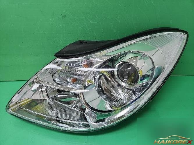 Hyundai Veracruz 2010 — фара левая