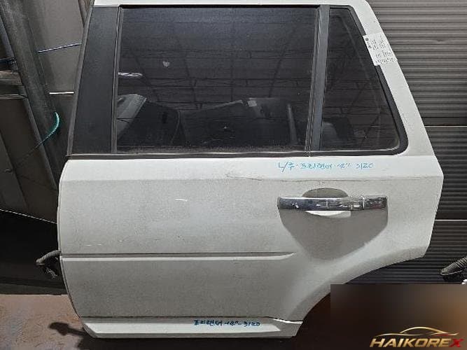 Land Rover Freelander 2014 — дверь задняя левая LR005852