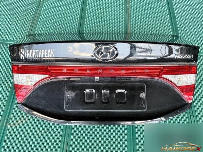 Hyundai Grandeur 2012 — крышка багажника 2