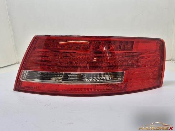 Audi A6 2008 — фонарь задний правый (наружный) 4F5945096N