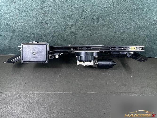 Hyundai Veracruz 2008 — электромотор крышки багажника 95470-3J101