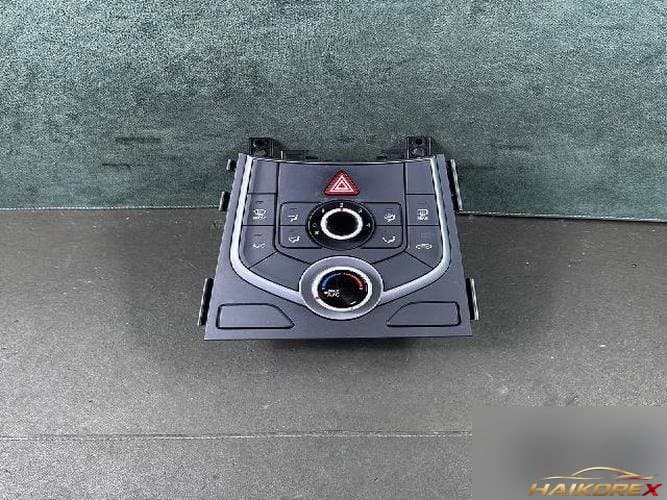 Hyundai Avante 2014 — переключатель климат-контроля 97250-3XAA1