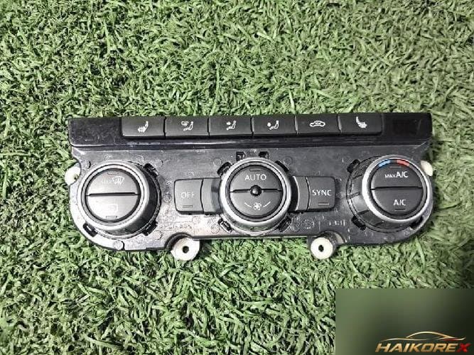 Volkswagen Passat 2015 — переключатель управления отопителем и кондиционером 561 907 044AP