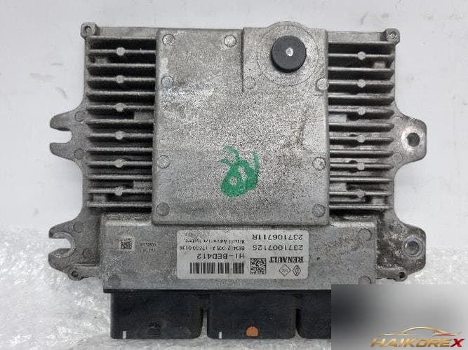Renault SM6 2019 — блок управления двигателем ECU 237100712S