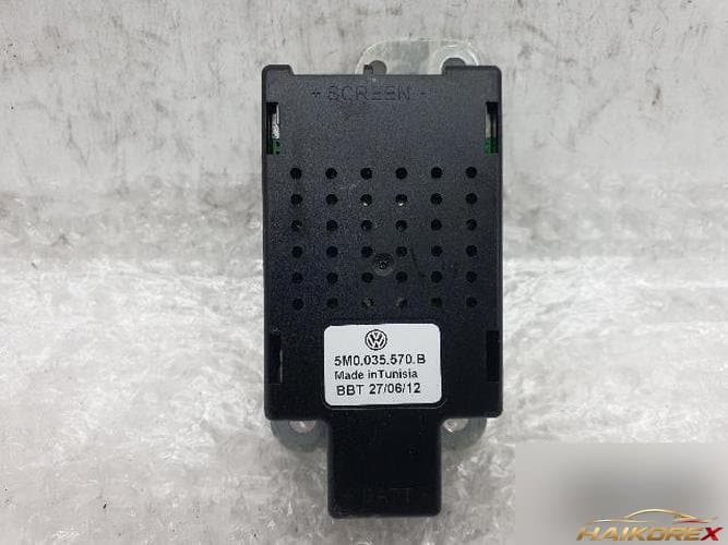 Volkswagen Golf 2013 — модуль усилителя антенны 5M0035570