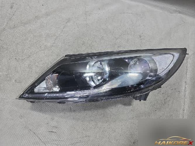 Kia Sportage 2011 — фара левая