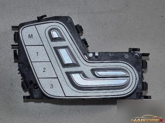 Mercedes-Benz GLE-класс 2023 — кнопка/переключатель A1679052001