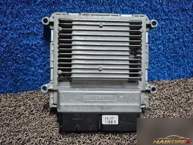 Kia K5 2013 — блок управления двигателем ECU 391422ETB0