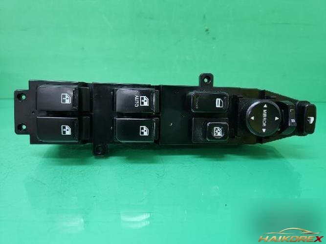 Hyundai Veracruz 2009 — кнопка стеклоподъемника 1