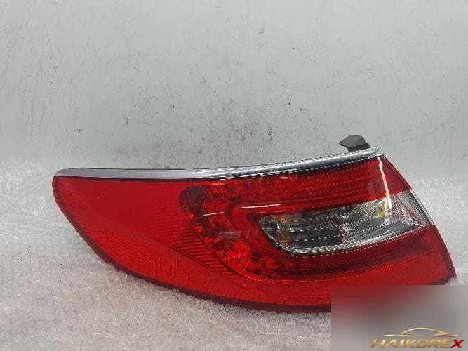 Hyundai Grandeur 2015 — фонарь задний левый (комбинированный)