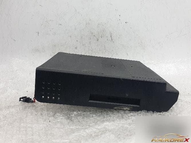 Volkswagen Golf 2013 — AV система EXBOX3