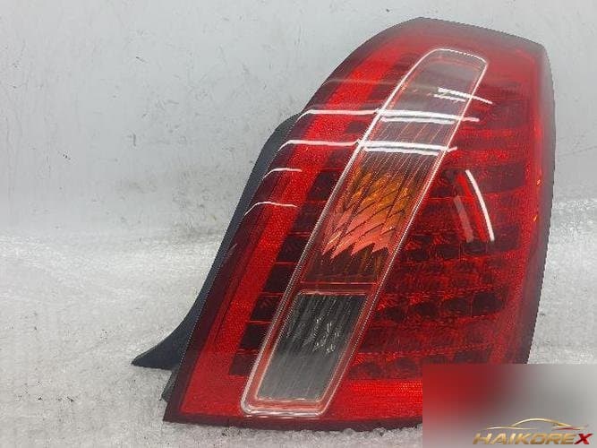 Kia Opirus 2007 — комбинированный фонарь задний правый (комплектующая)