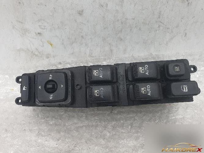 Kia Opirus 2007 — кнопка стеклоподъёмника водителя 621W04690