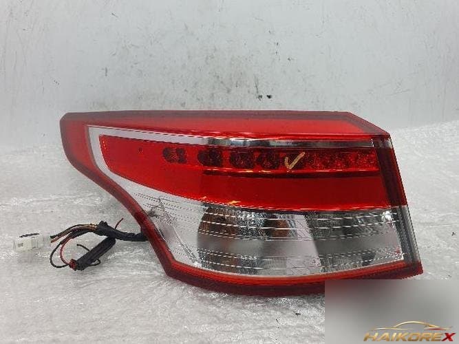 Renault SM5 2013 — фонарь задний левый 265554335R