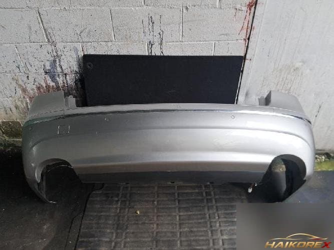 Hyundai Genesis 2011 — задний бампер