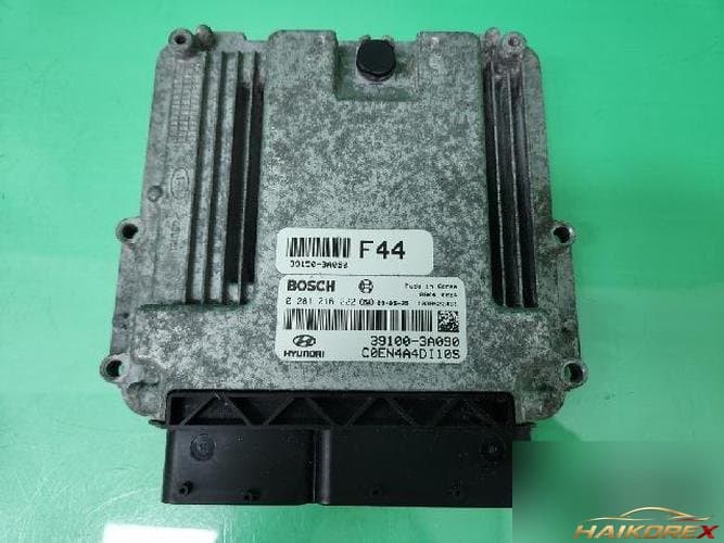 Hyundai Veracruz 2009 — блок управления двигателем ECU 39100-3A090
