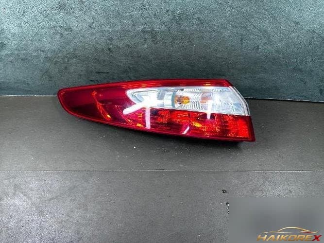 Renault SM3 2010 — фонарь задний левый в сборе