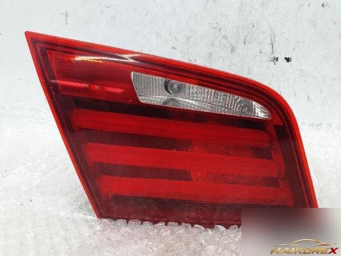 BMW 5 серия 2011 — обивка задней двери левая