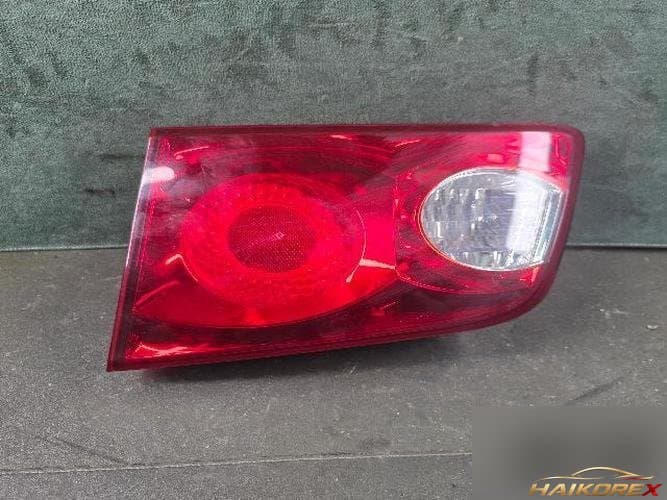 Kia Sorento 2006 — крышка багажника, белая
