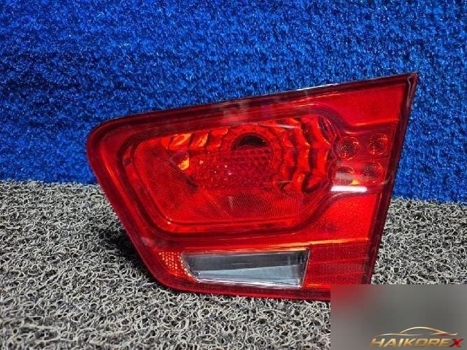 Kia Forte 2013 — белый задний фонарь (багажника)