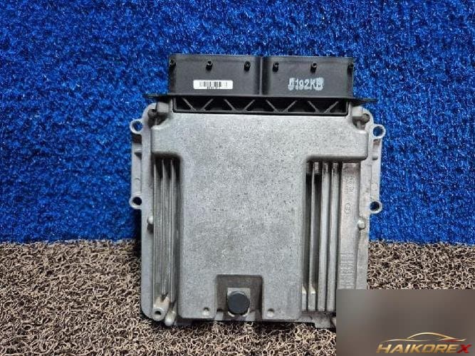 Kia Forte 2013 — блок управления двигателем ECU 391102BAJ2