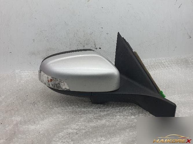 Volvo S80 2009 — боковое зеркало правое 31217453