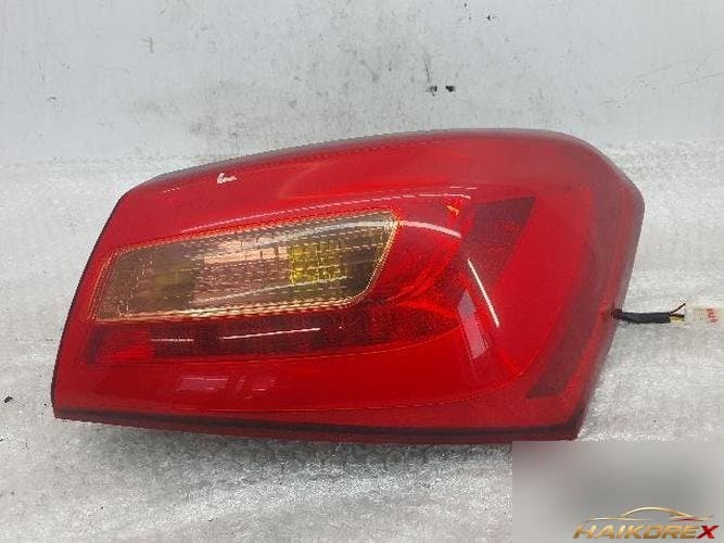 Kia K3 2014 — фонарь комбинированный задний правый (пассажирский) 92402-A7520
